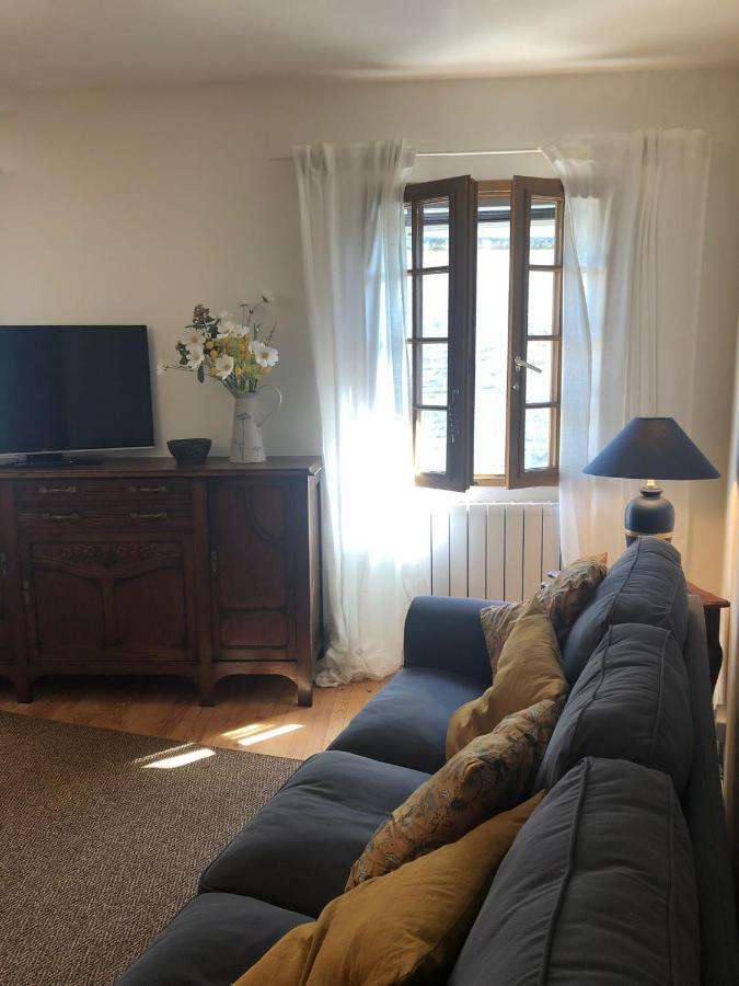 Jasmin 1 Jeanne D Albret Daire Navarrenx Dış mekan fotoğraf
